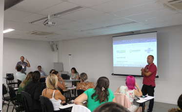 Coordenadores de núcleos empresariais de nove municípios reúnem-se na Acic