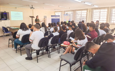 Comitê Tubarão e Complexo Lagunar leva ensinamentos a alunos da EEB Lino Pessoa