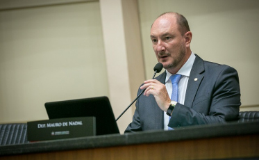 Mauro De Nadal confirmado presidente da Alesc