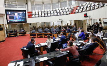 PEC da Reforma da Previdência do estado é admitida na Alesc e segue para plenário