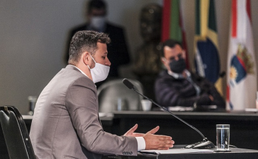 Respiradores: Ex-adjunto da Casa Civil foi ouvido na CPI