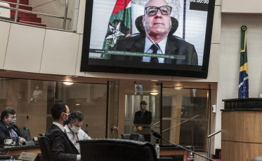 Sem previsão de retorno das aulas presenciais