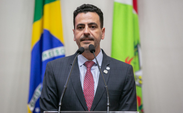 Governo de SC vai manter contratos simplificados para liberação de recursos (ÁUDIO)