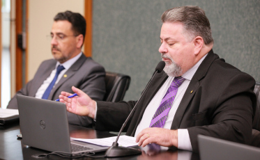 Encontro alerta sobre saúde e segurança de idosos em Criciúma