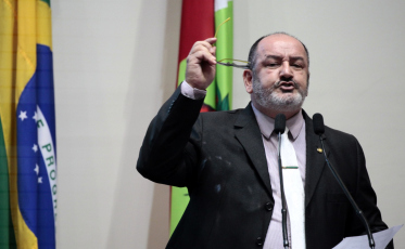 Polícia Civil indicia ex-diretor do Procon por crimes sexuais