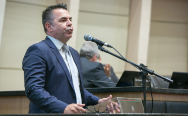 Deputado Federal Vampiro faz proposta que expande benefícios ao MEI