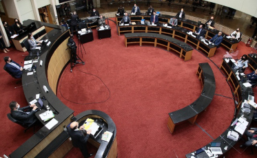 Facisc emite nota sobre afastamento do governador