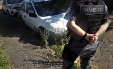 Carros abandonados serão recolhidos em Criciúma
