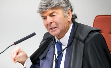 [Áudio] Voto divergente de Fux muda dinâmica do julgamento de Bolsonaro? Entenda