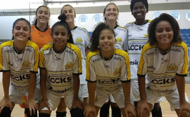 Futsal feminino garante vaga na semifinal do Campeonato Estadual Sub-17