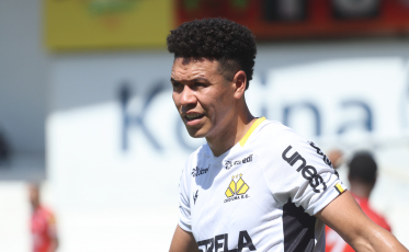 Com lesão, Marquinhos Gabriel pode ficar afastado até 14 dias dos gramados