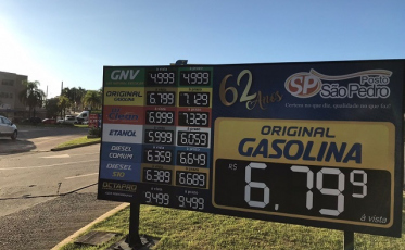 Em 25 dias, preço da gasolina reduz entre 7 e 10 centavos