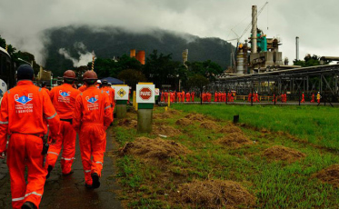Petrobras reduz preço da gasolina em 1,38% nas refinarias
