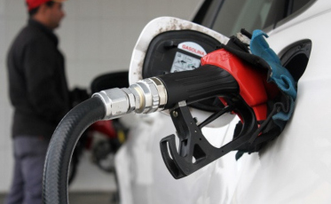 Gasolina pode ficar até R$ 0,89 mais barata com novo subsídio