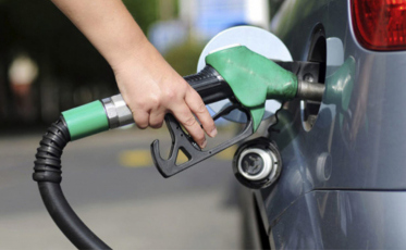 Concorrência do etanol e subvenção fazem preço da gasolina cair