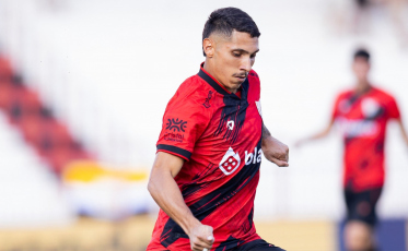 Destaque da Série B pode render venda milionária e reerguer time de SC