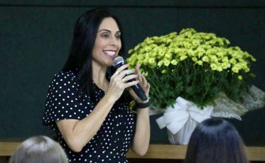 Geovania é homenageada e comemora conquista para as mães de todo o Sul