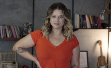 Giovana Mondardo lança pré-candidatura à deputada federal