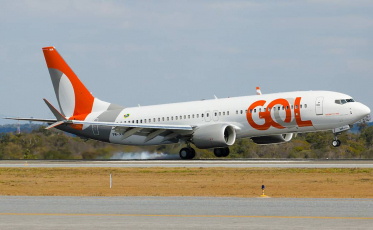 Governador anuncia voos da Gol no aeroporto de Jaguaruna 