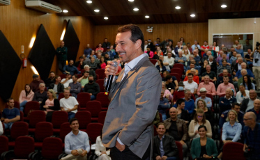 Moisés em Nova Veneza: 