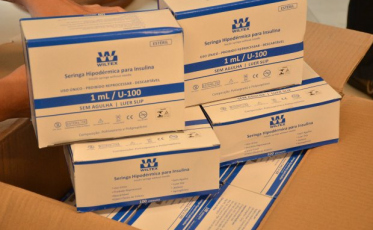 Santa Catarina recebe agulhas e seringas para plano de imunização contra a Covid-19