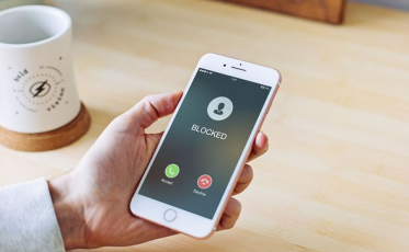 Justiça condena homem que perseguia ex-companheira via aplicativo de conversas