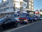 Distribuidores de gás de cozinha fazem protesto em apoio a greve (VÍDEO)