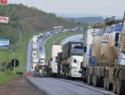 Entenda por que cresce o risco de greve dos caminhoneiros no Brasil