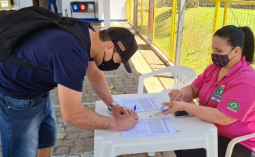 Trabalhadores de agroindústria do Sul decidem entrar em greve 