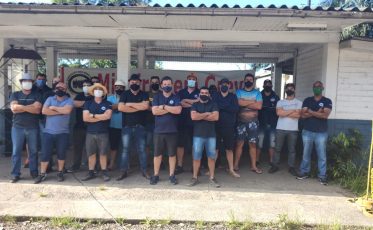 Mineiros em greve; empresários em busca de acordo