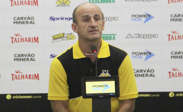 Ainda sem técnico, Tigre será comandado novamente por Grizzo