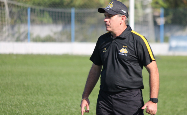 Cláudio Tencati avalia a vitória em cima do Guarani de Palhoça