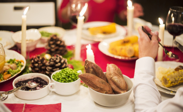 Especialista dá dicas de como montar uma mesa posta para o Natal