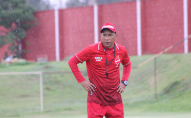 Durou menos de 15 dias passagem de Hemerson Maria pelo Vila Nova