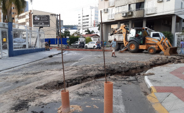 Obras da Casan no Centro devem continuar na próxima semana 