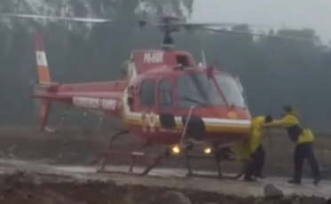Trabalhadores resgatados após enxurrada na Serra da Rocinha (VIDEO)
