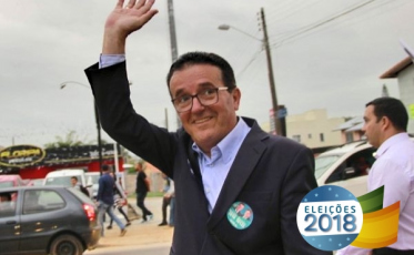 “Vou entrar de arpão, porque tem muito tubarão”