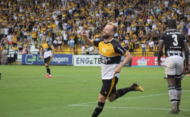 Contra o Inter de Lages, Marcelo Hermes vai completar 100 jogos com a camisa do Criciúma