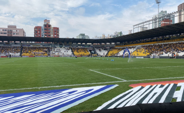 Criciúma perde a primeira partida no Brasileiro diante do Ceará