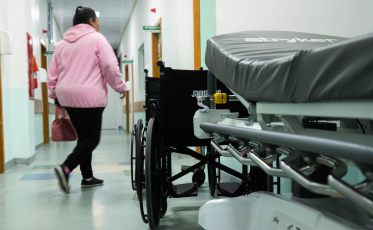 Dívida de R$ 4 milhões leva 130 médicos de hospital de SC à Justiça