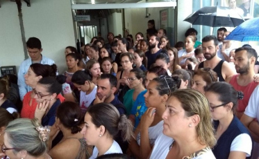 Em Assembleia, trabalhadores decidem manter a ocupação do HRA