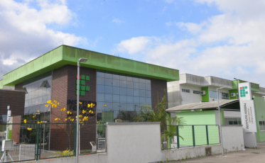 IFSC abre mais de 330 vagas em cursos de especialização gratuitos