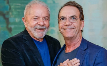Alinhada a Lula, coalizão de esquerda aposta em união para levar Merisio ao segundo turno
