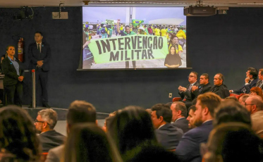 STF forma maioria e Bolsonaro se torna réu por tentativa de golpe