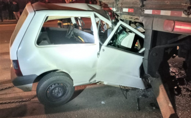 Jovem morre após colidir na traseira de caminhão em Braço do Norte