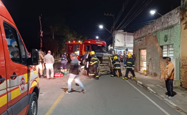 Capivari de Baixo: motorista capota o veículo e é encaminhado ao hospital