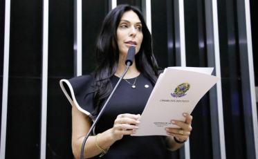 Com Carmen na Saúde, Geovania de Sá segue na Câmara