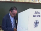 Augusto Cury é mais um dos presidenciáveis a votar