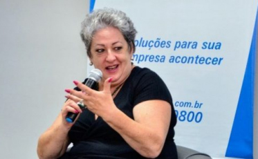 Rosi Dedekind: primeira mulher presidente da Fampesc