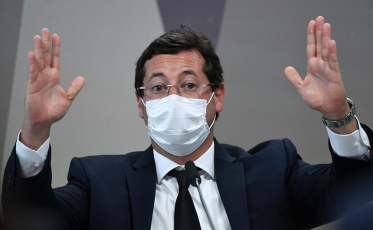 Ex-secretário de Comunicação disse que União demorou dois meses para responder carta da Pfizer